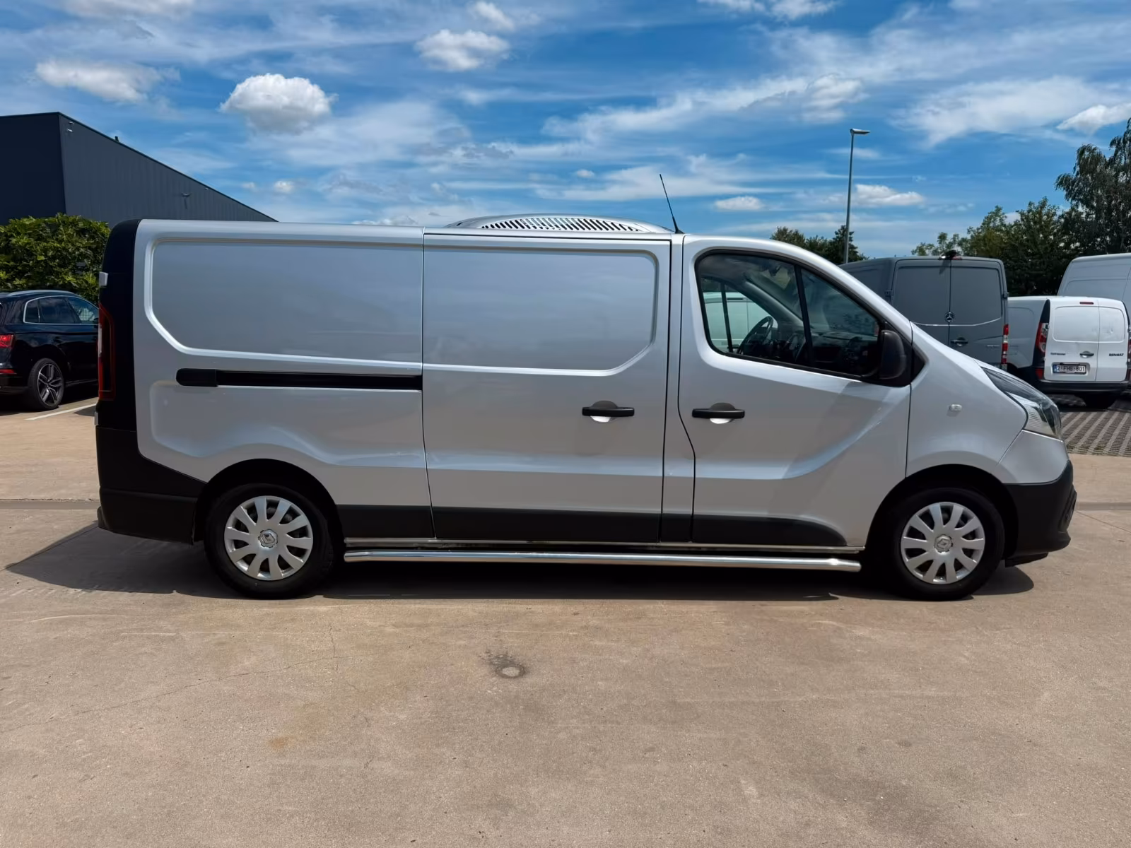 RENAULT TRAFIC L2H1 FRIGORIFIC REFRIGERARE CONGELARE 0'-20'