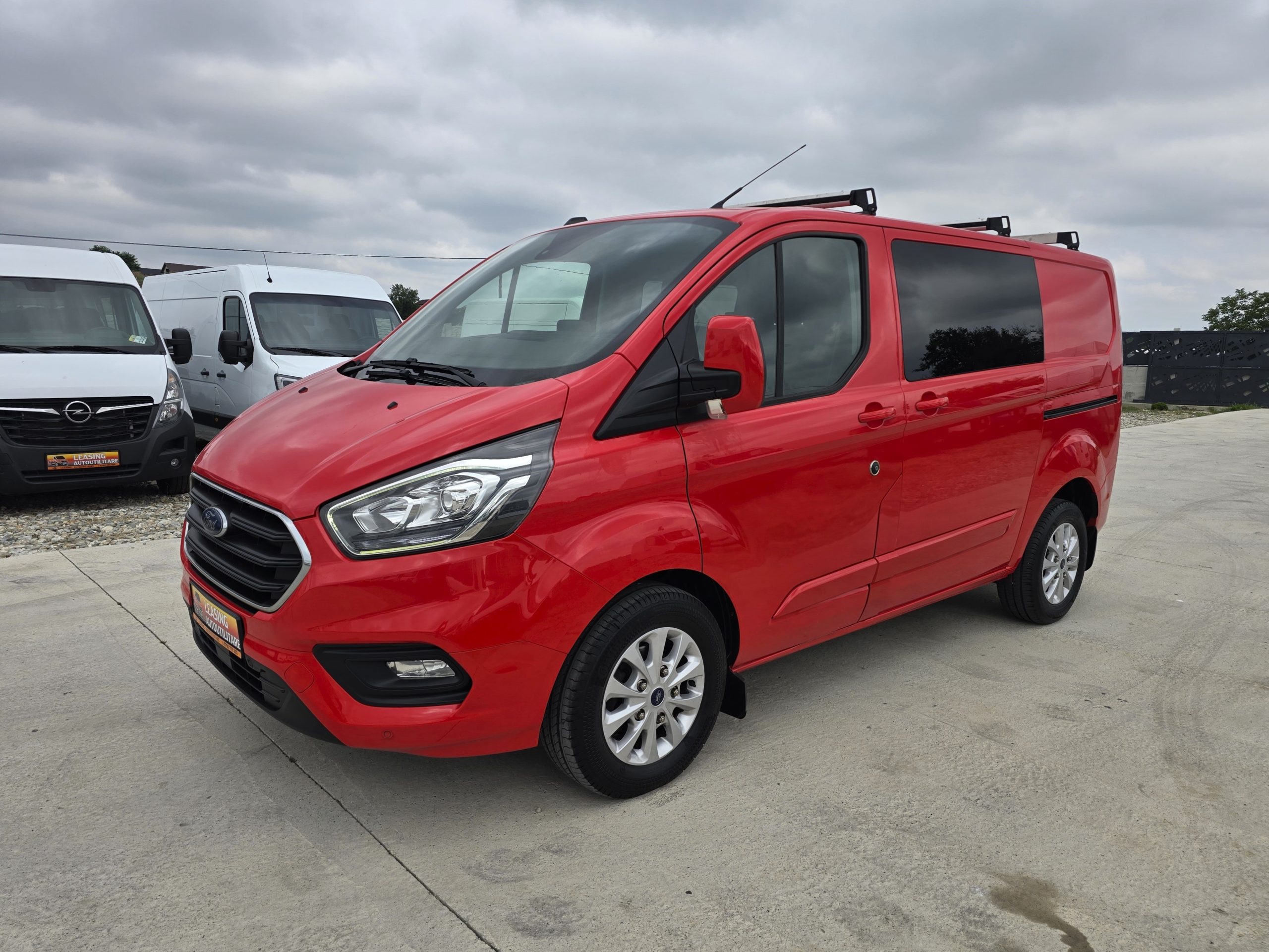 FORD CUSTOM DOKA MIXT 5 LOCURI+MARFA PREMIUM EDITION