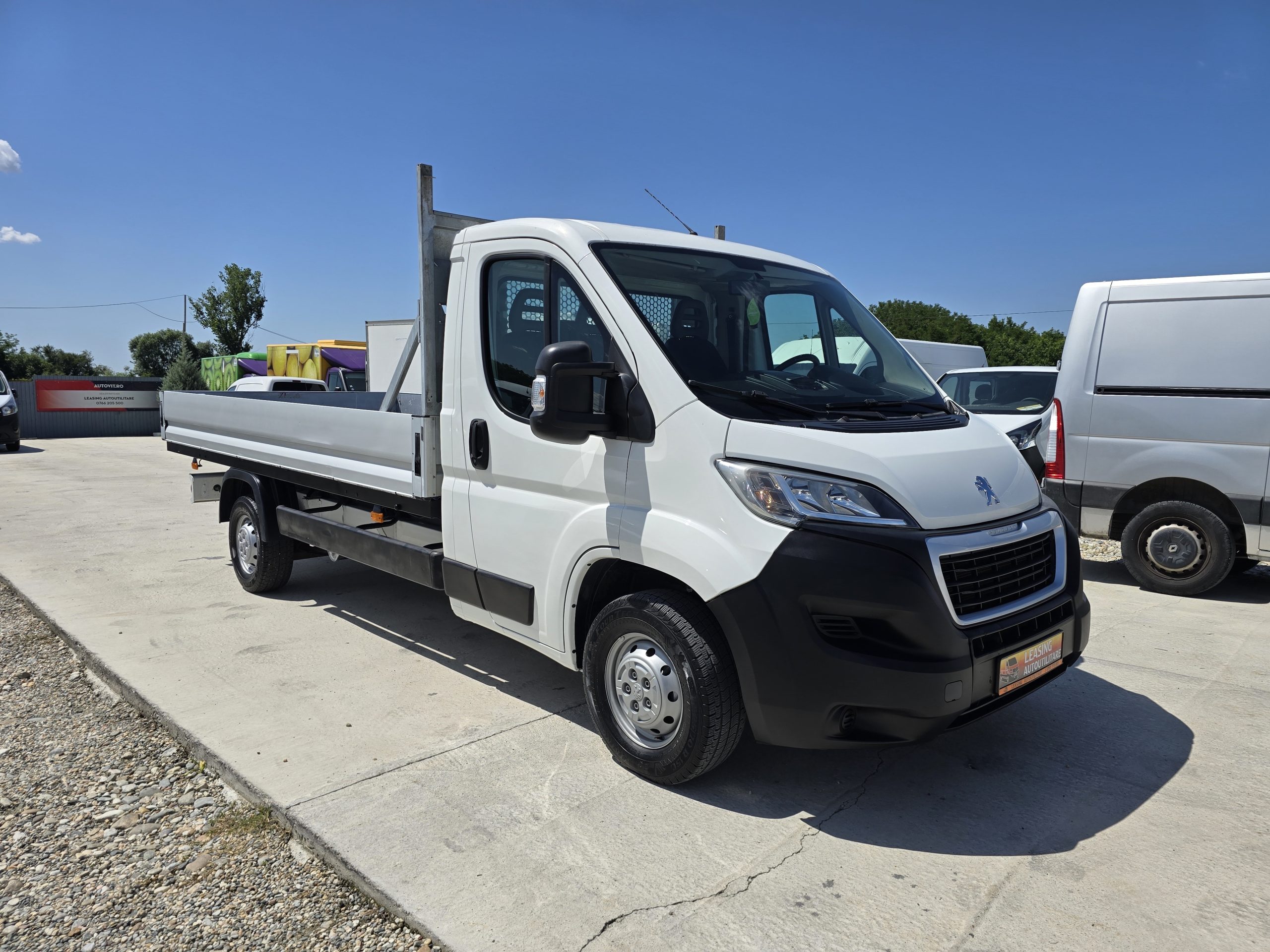 PEUGEOT BOXER BENA L=4.20m