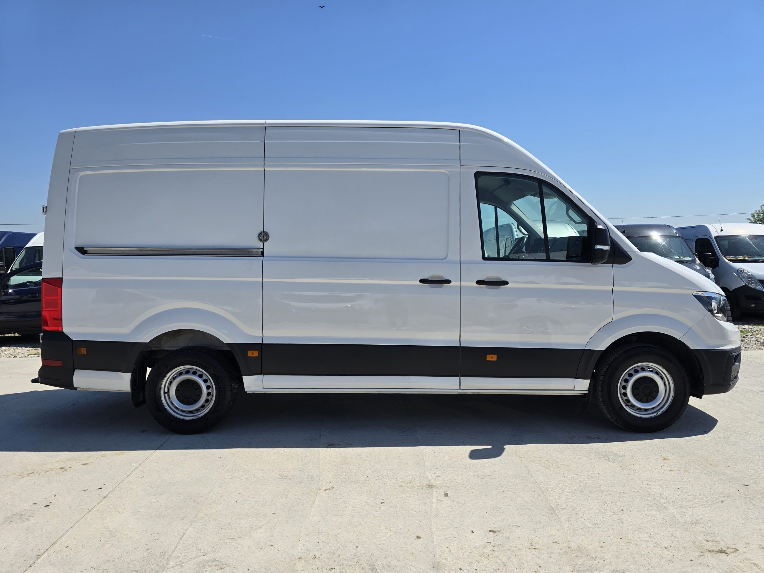 VOLKSWAGEN NEW CRAFTER L3H2