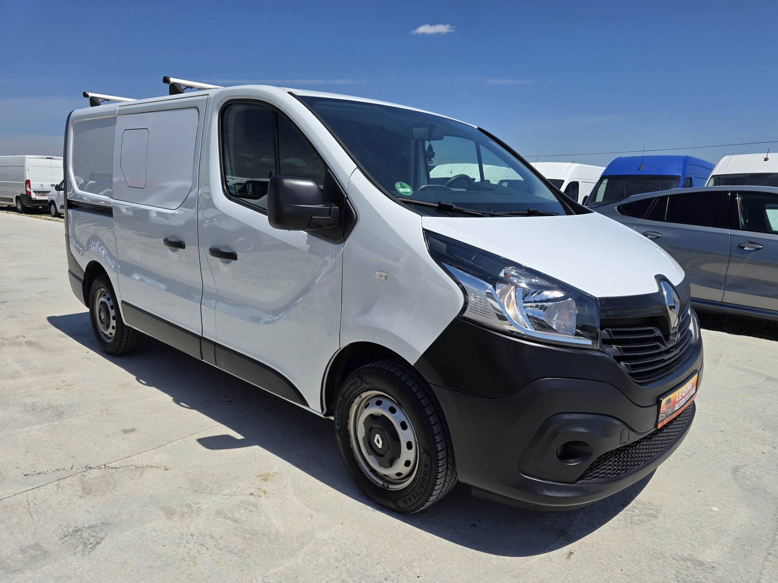 RENAULT TRAFIC L1H1