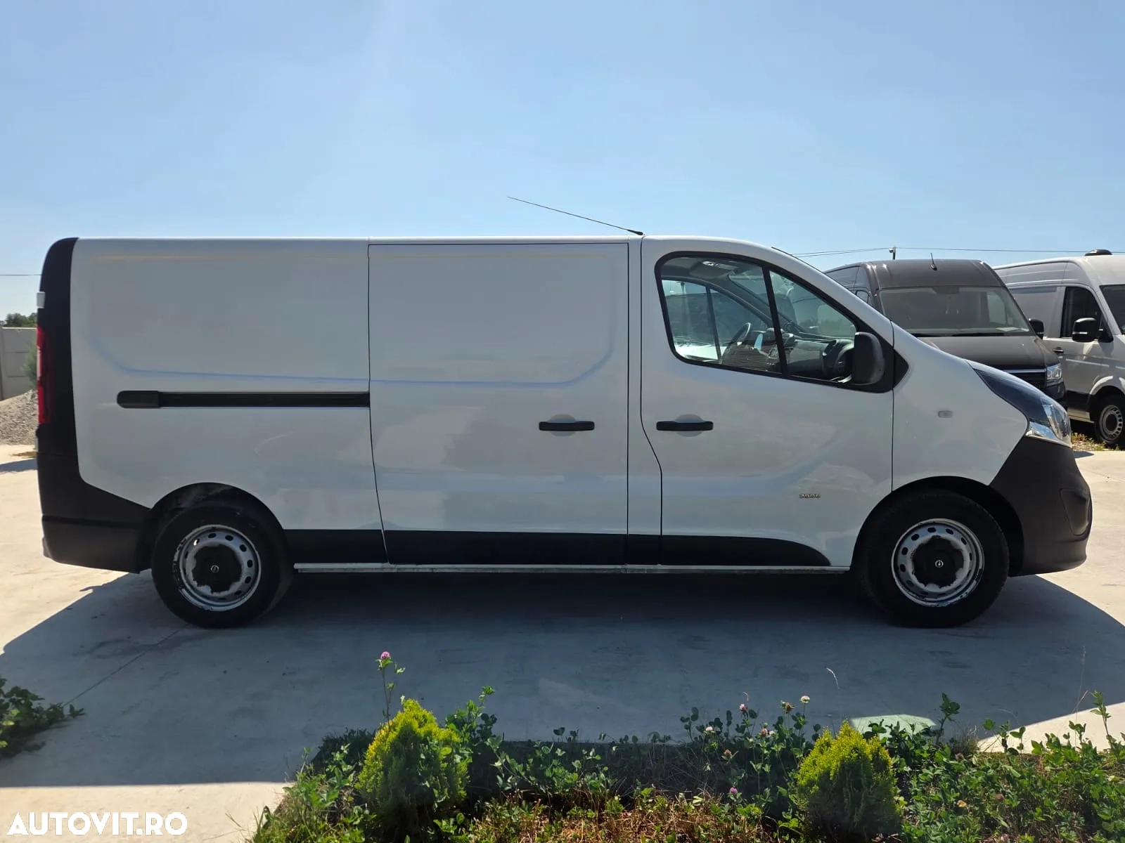 OPEL VIVARO L2H1