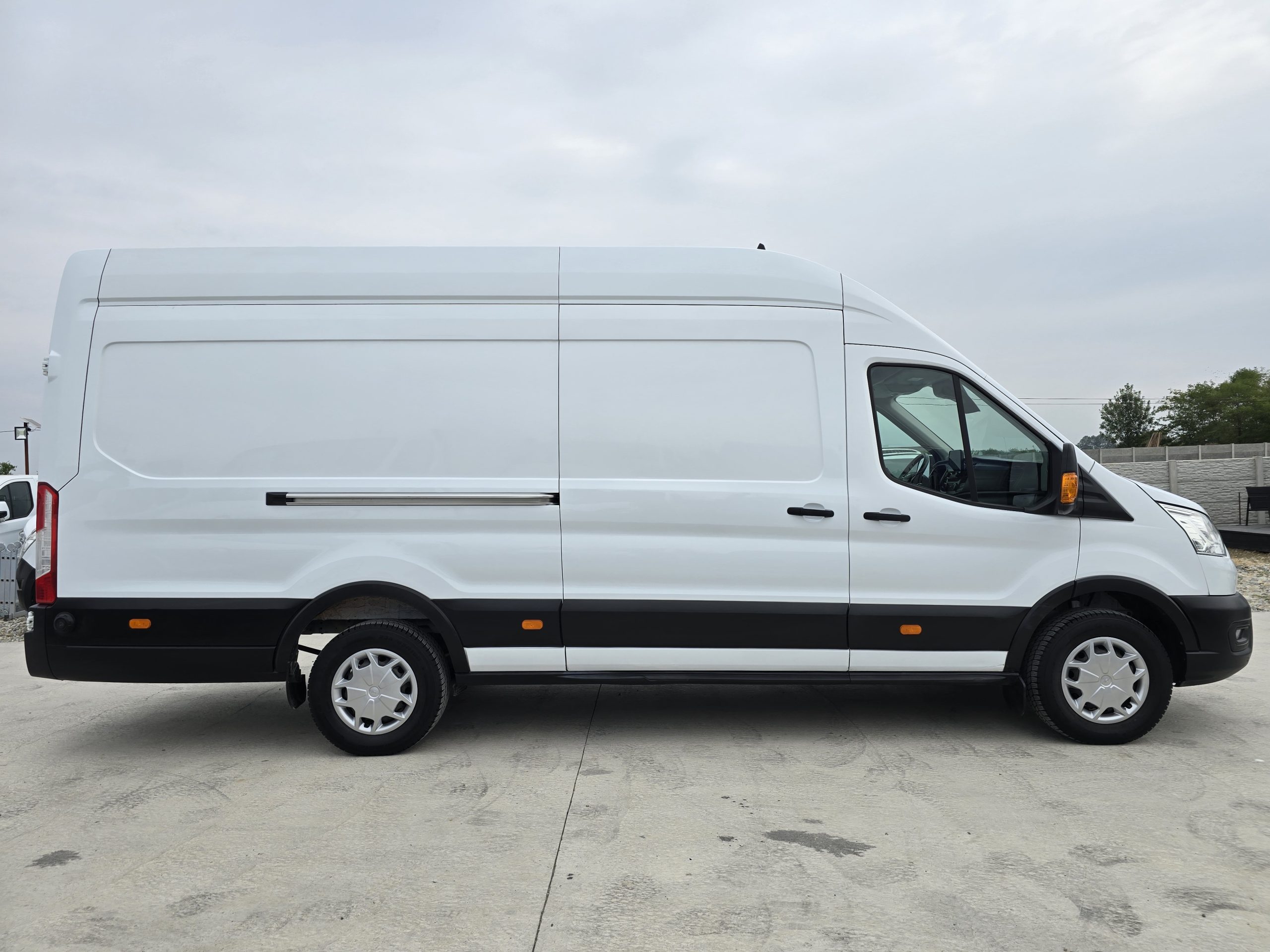 FORD NEW TRANSIT L4H3