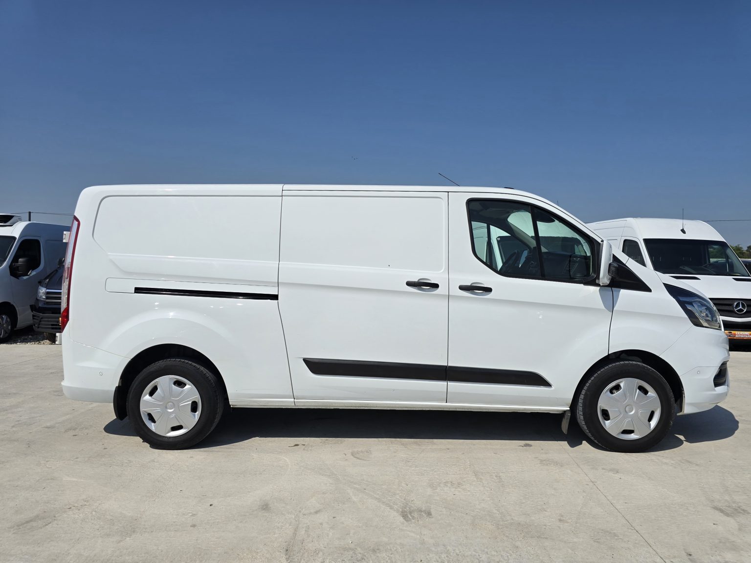 FORD TRANSIT CUSTOM L2H1
