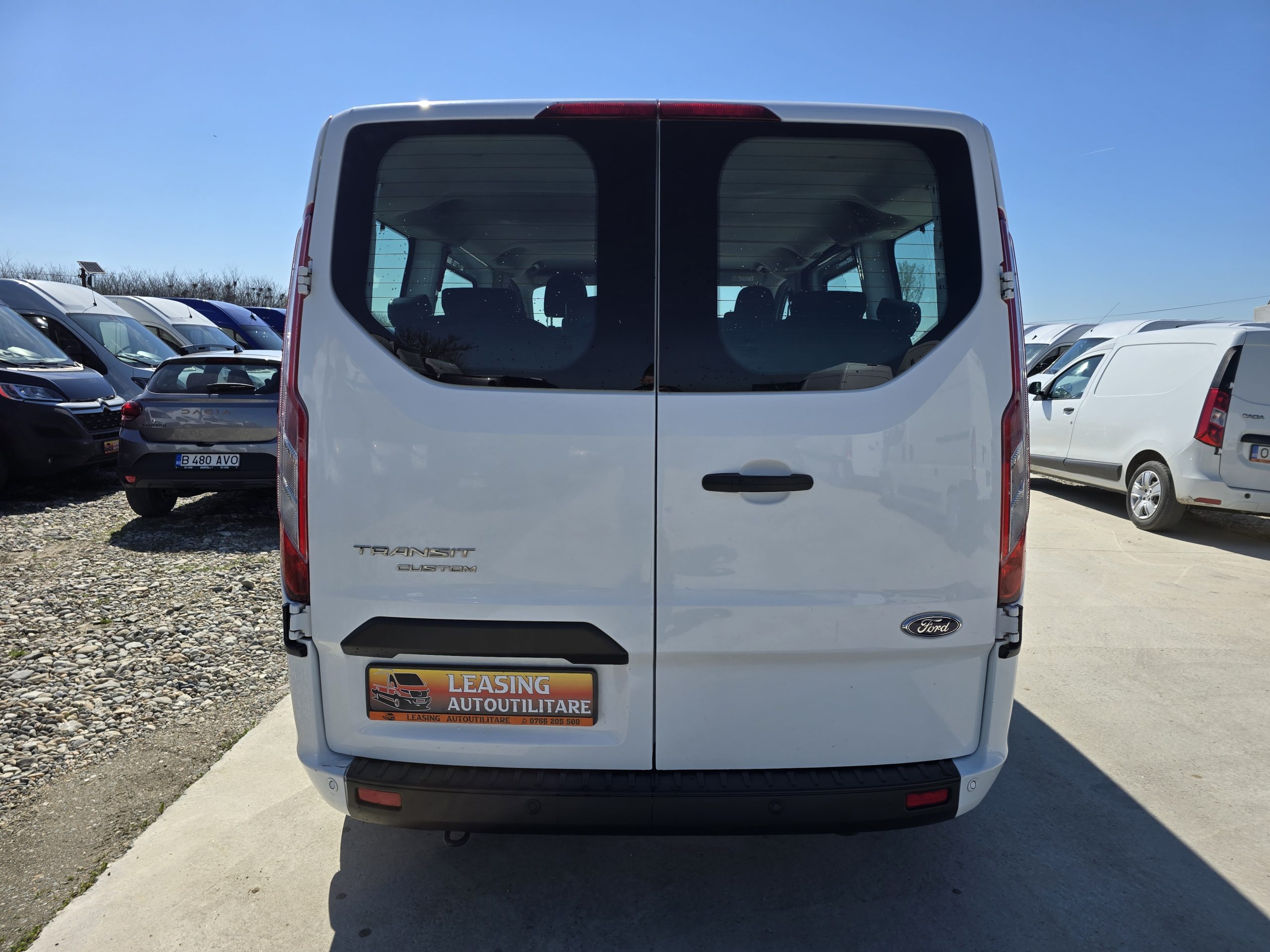 FORD NEW TRANSIT CUSTOM 9 LOCURI