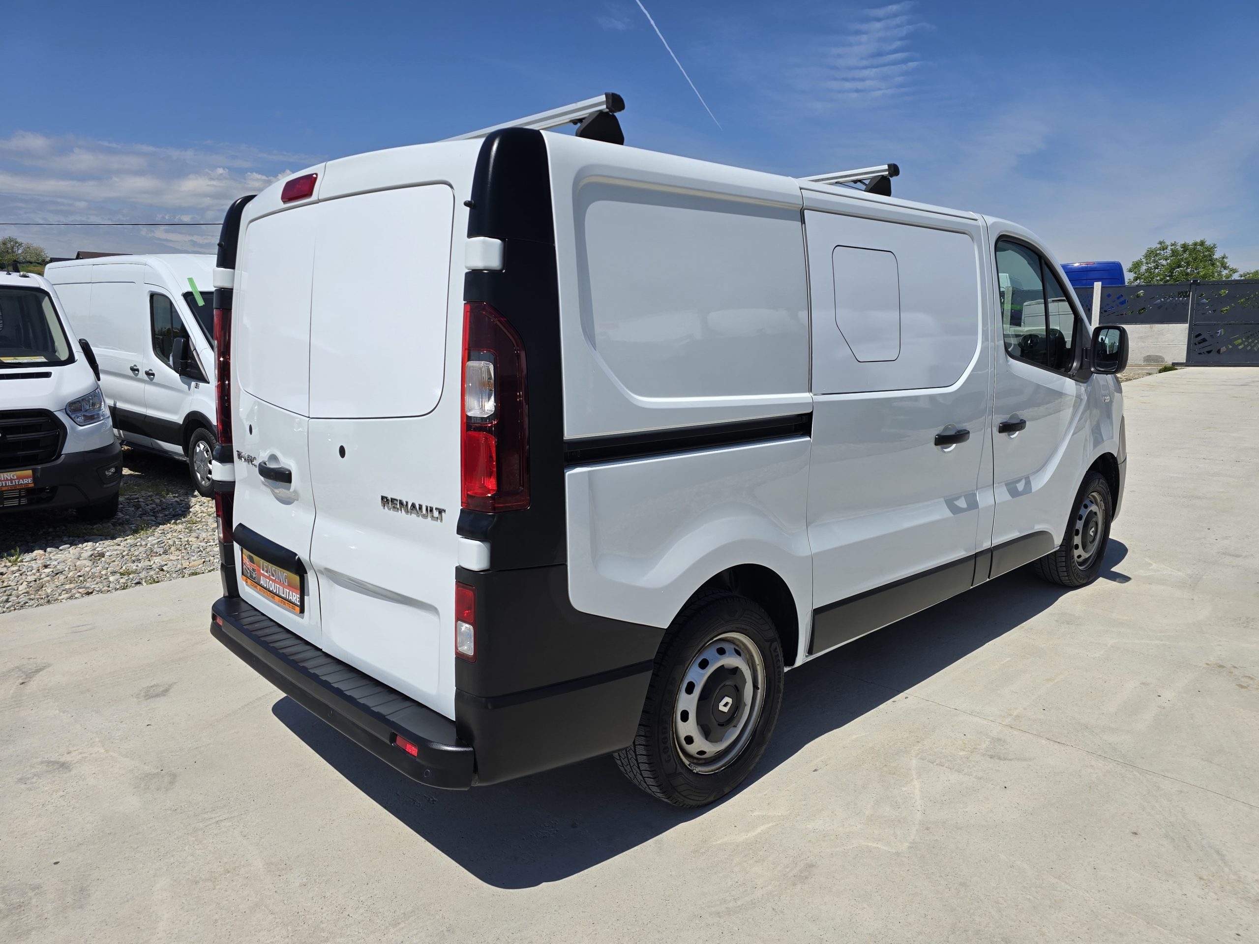 RENAULT TRAFIC L1H1