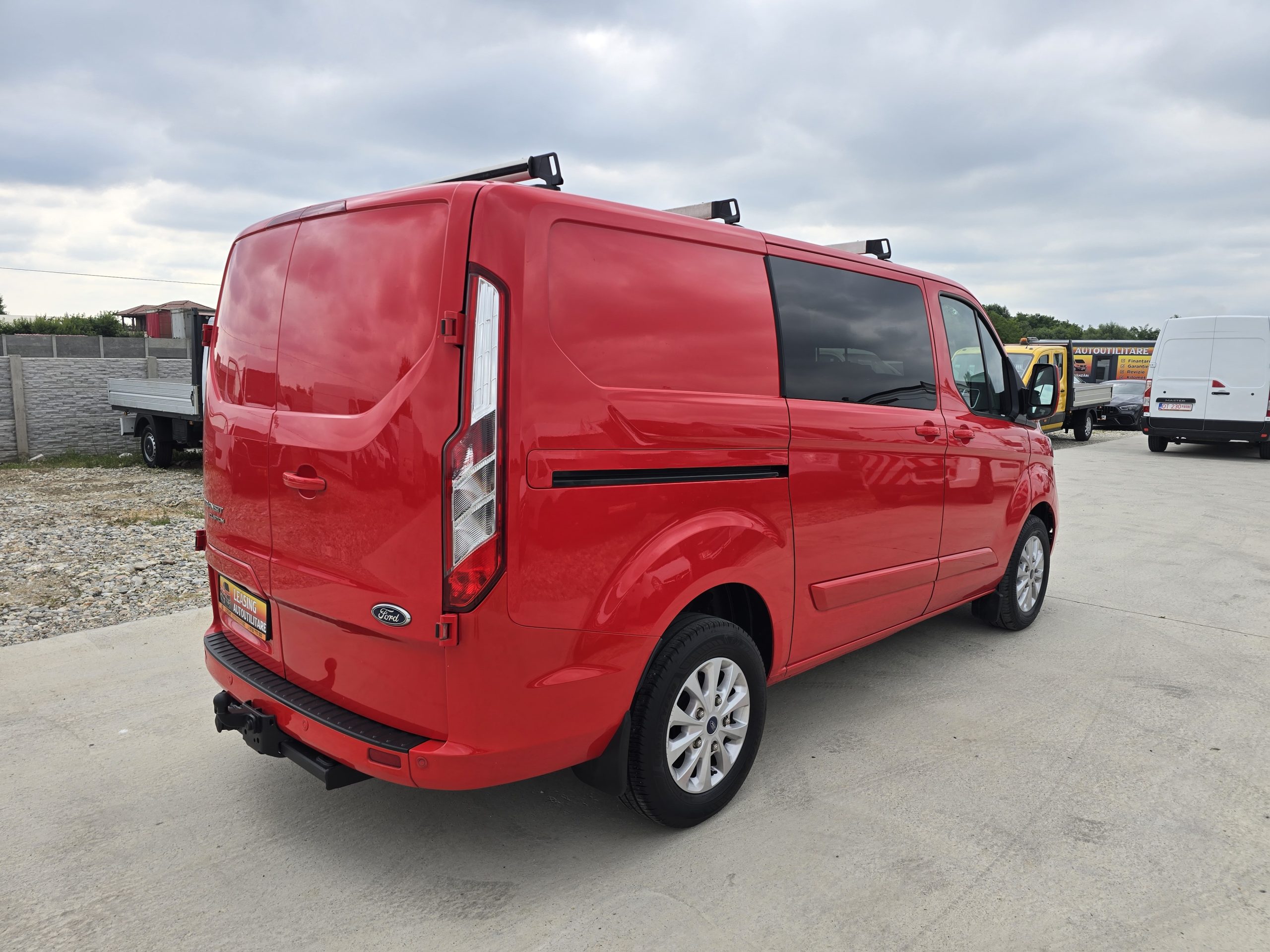 FORD CUSTOM DOKA MIXT 5 LOCURI+MARFA PREMIUM EDITION