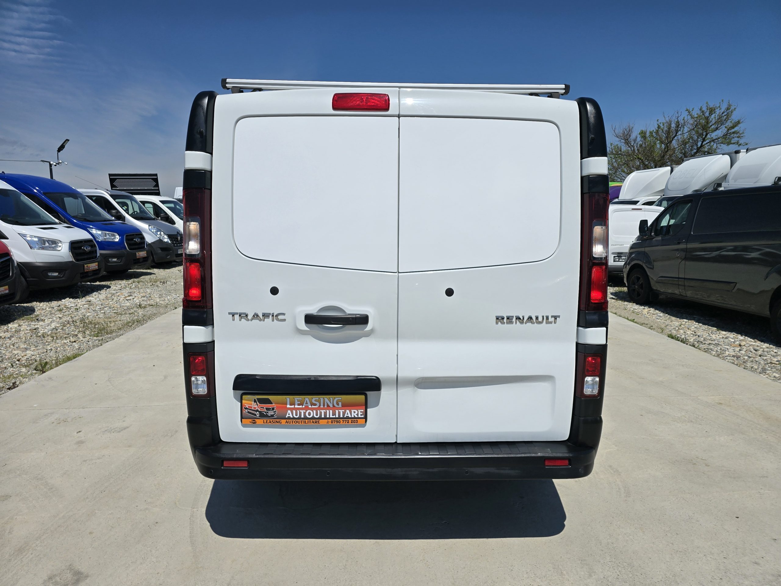 RENAULT TRAFIC L1H1
