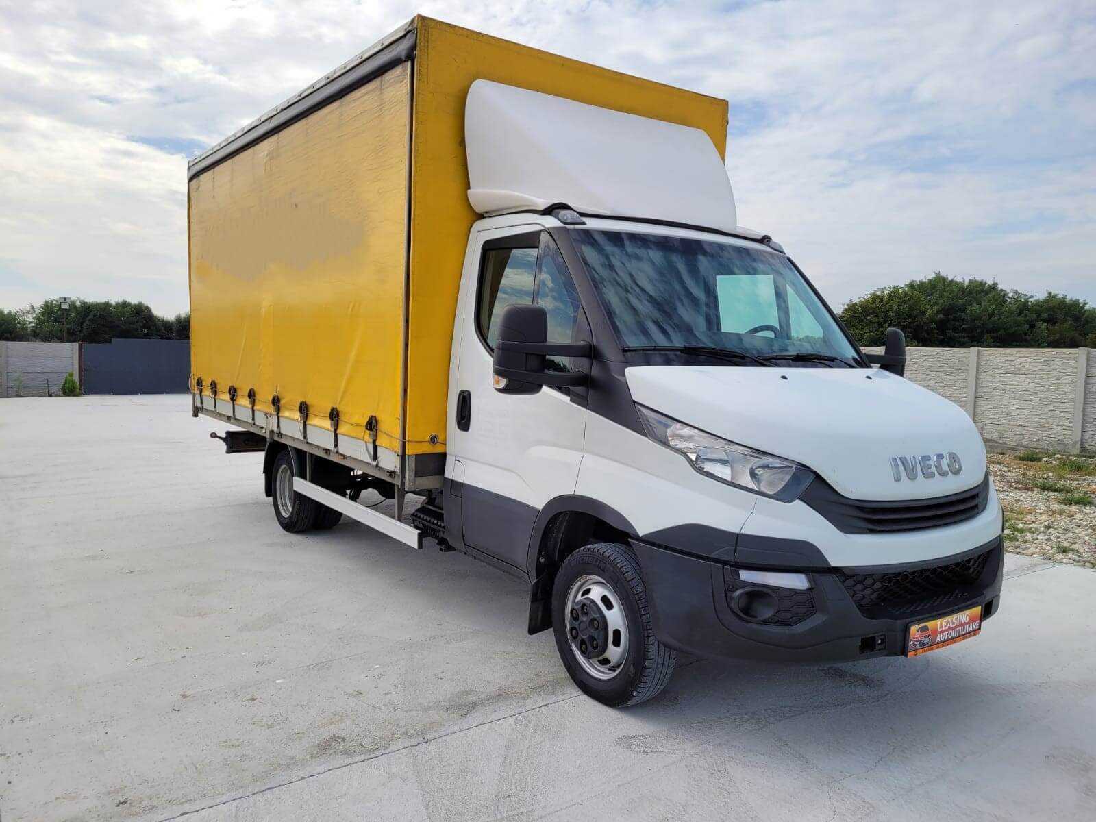 IVECO DAILY AXA DUBLA 2018 Leasing Autoutilitare