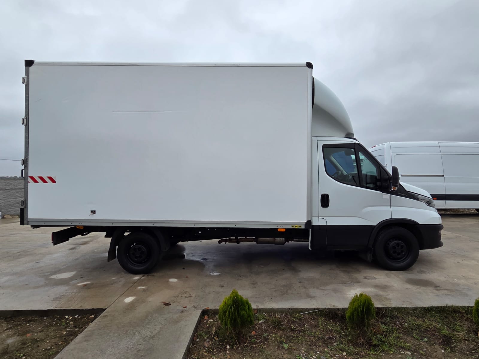 IVECO NEW DAILY CUB L=4.30M