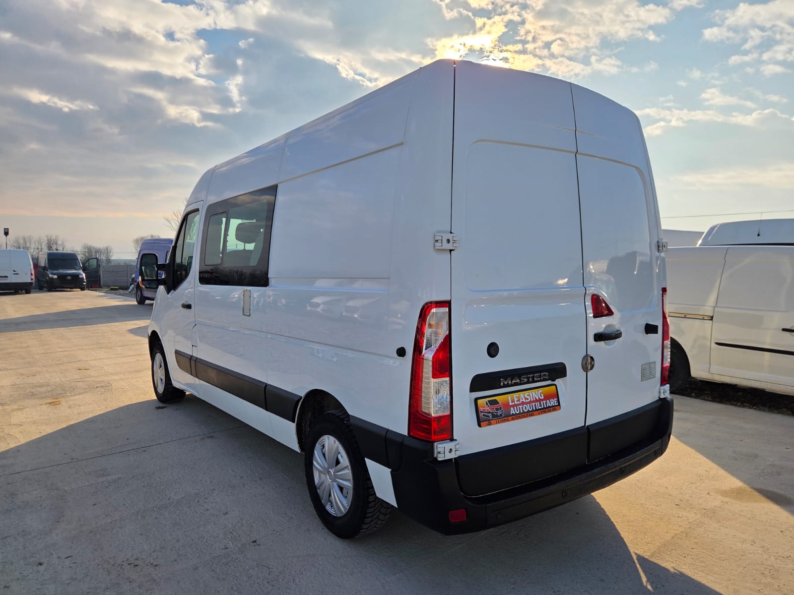 RENAULT MASTER DOKA 6 LOCURI+DUBA