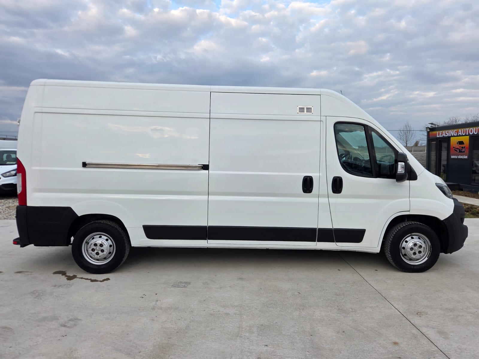 PEUGEOT BOXER L3H2
