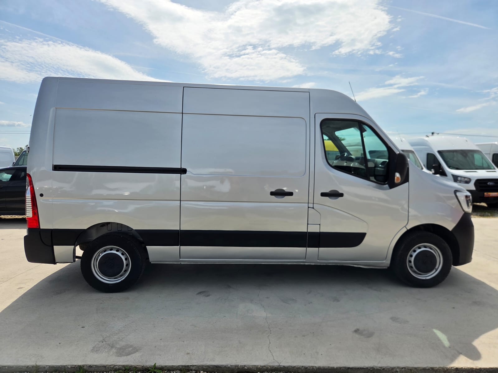 RENAULT NEW MASTER L2H2