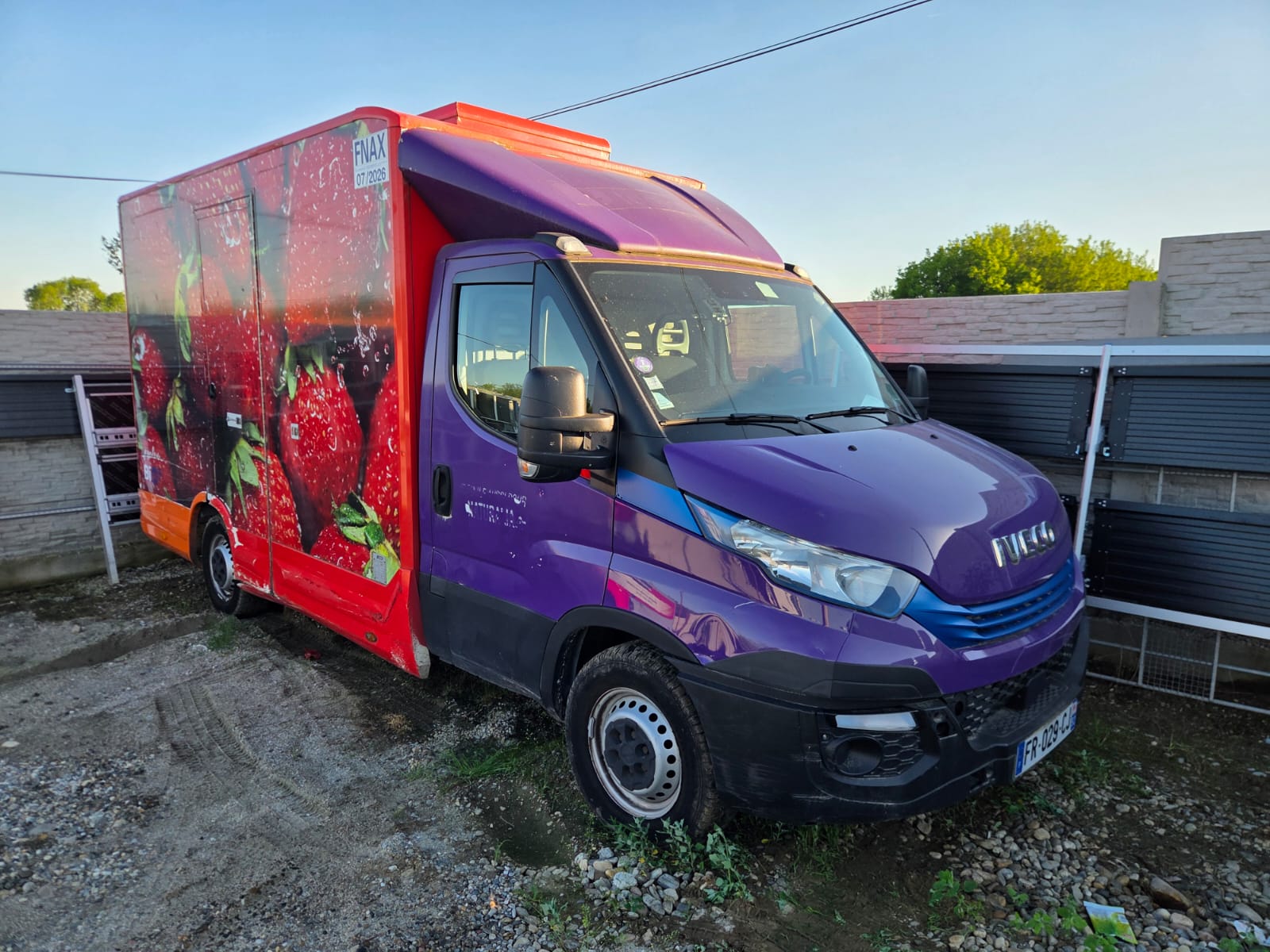 IVECO DAILY CUB FRIGORIFIC - STOC 6 BUCATI