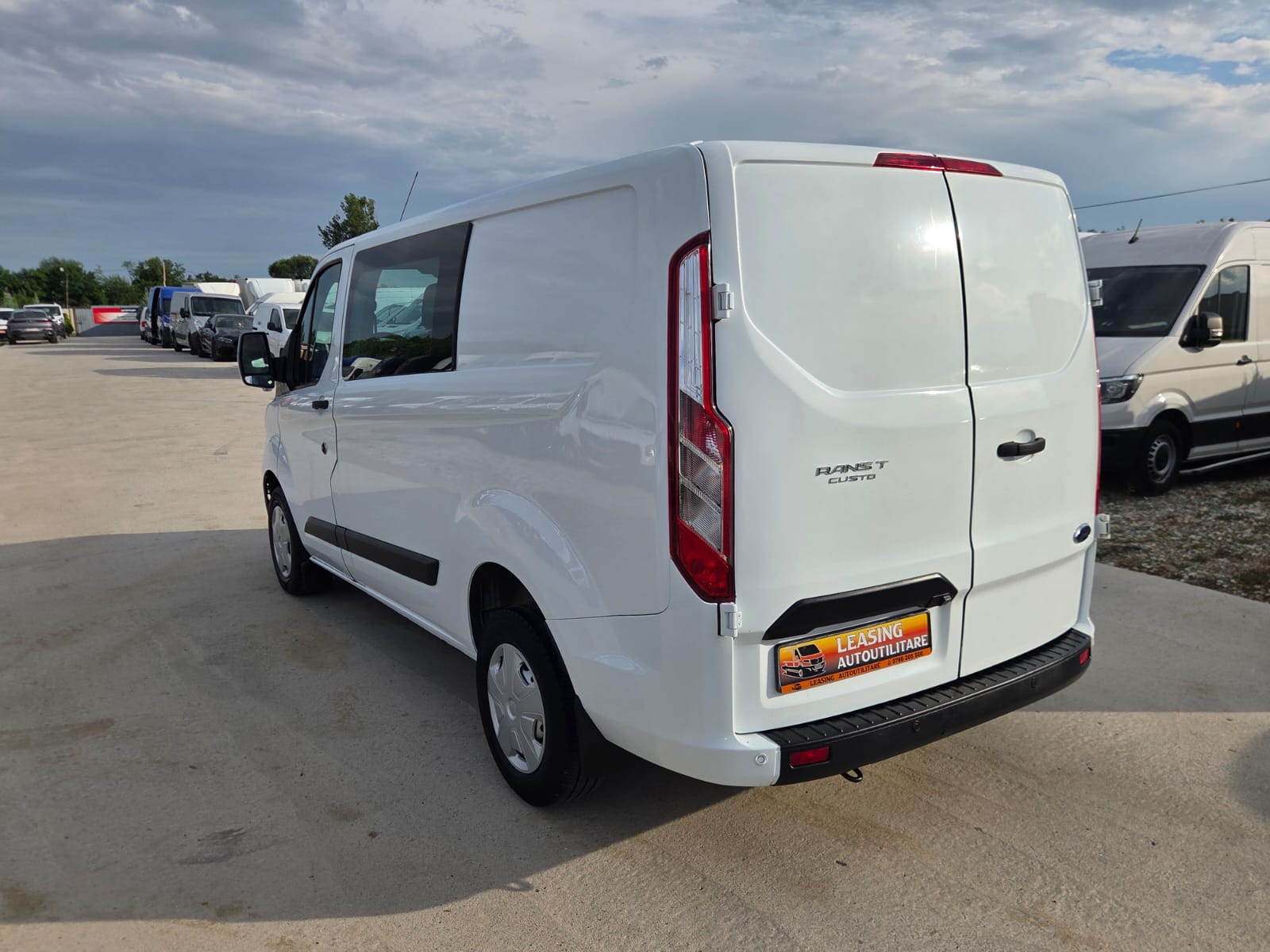 FORD TRANSIT CUSTOM DOKA 5 LOCURI+DUBA MIXT