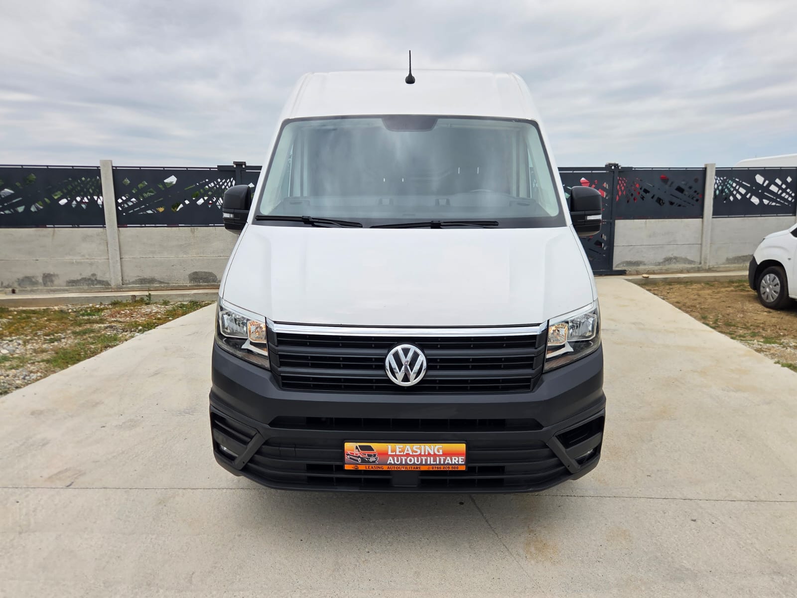 VOLKSWAGEN NEW CRAFTER L4H3