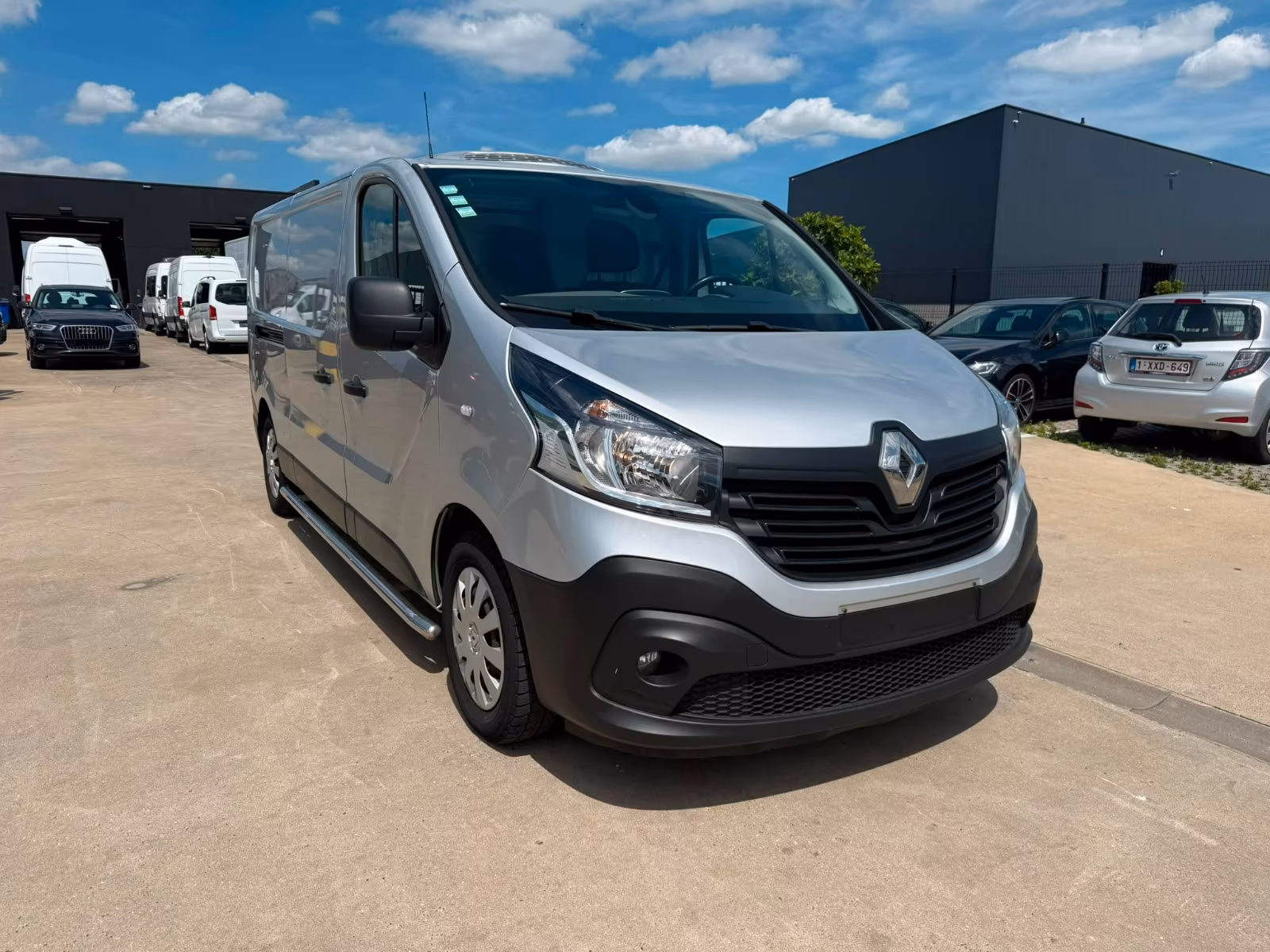 RENAULT TRAFIC L2H1 FRIGORIFIC REFRIGERARE CONGELARE 0'-20'