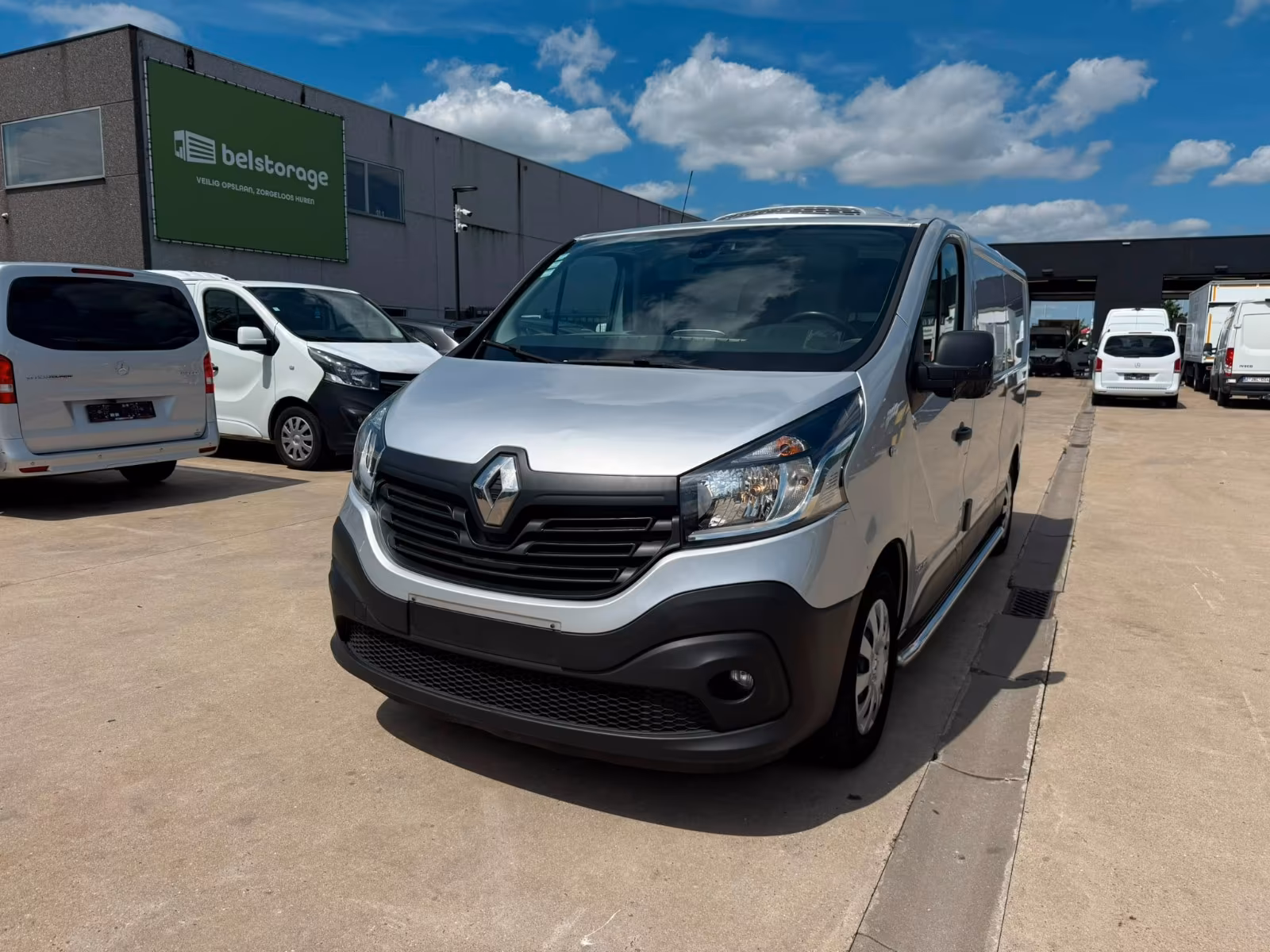 RENAULT TRAFIC L2H1 FRIGORIFIC REFRIGERARE CONGELARE 0'-20'